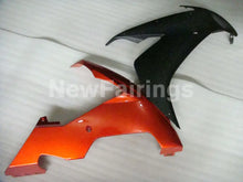 Laden Sie das Bild in den Galerie-Viewer, Orange and Black No decals - YZF-R1 04-06 Fairing Kit