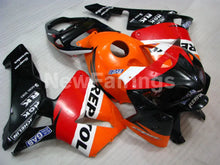 Laden Sie das Bild in den Galerie-Viewer, Orange and Red Black Repsol - CBR600RR 05-06 Fairing Kit -