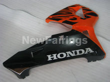 Laden Sie das Bild in den Galerie-Viewer, Orange and Black Fire - CBR600RR 05-06 Fairing Kit -