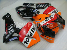 Laden Sie das Bild in den Galerie-Viewer, Orange Red and Black Repsol - CBR600RR 05-06 Fairing Kit -