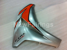 Laden Sie das Bild in den Galerie-Viewer, Orange and Silver Factory Style - CBR1000RR 08-11 Fairing Kit