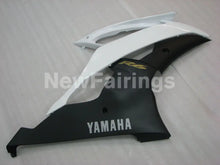 Laden Sie das Bild in den Galerie-Viewer, Pearl White and Matte Black Factory Style - YZF-R6 08-16 Fairing Kit Vehicles &amp; Parts &gt; Vehicle Parts &amp; Accessories &gt;