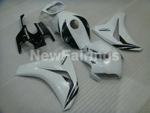 Laden Sie das Bild in den Galerie-Viewer, Pearl White and Black Factory Style - CBR1000RR 08-11 Fairing Kit