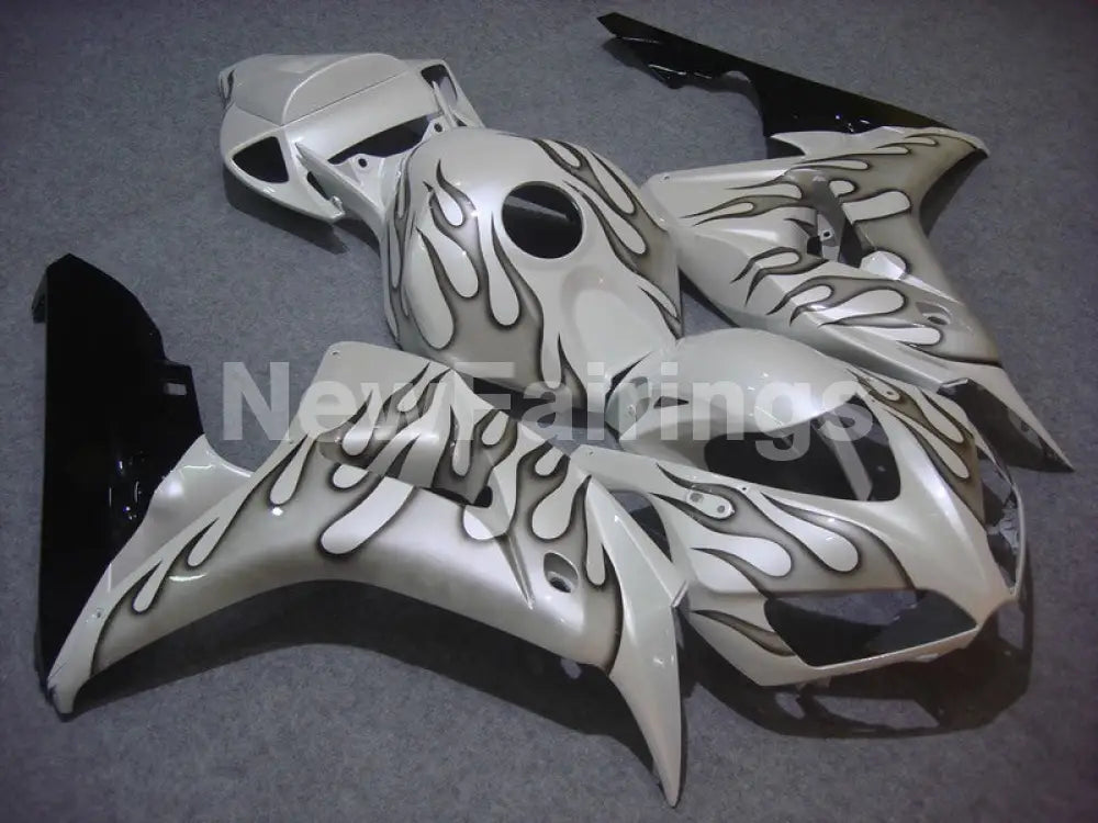Pearl White and Black Grey Flame - CBR1000RR 06-07 Fairing Kit
