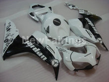 Laden Sie das Bild in den Galerie-Viewer, Pearl White and Black Jordan - CBR1000RR 06-07 Fairing Kit -