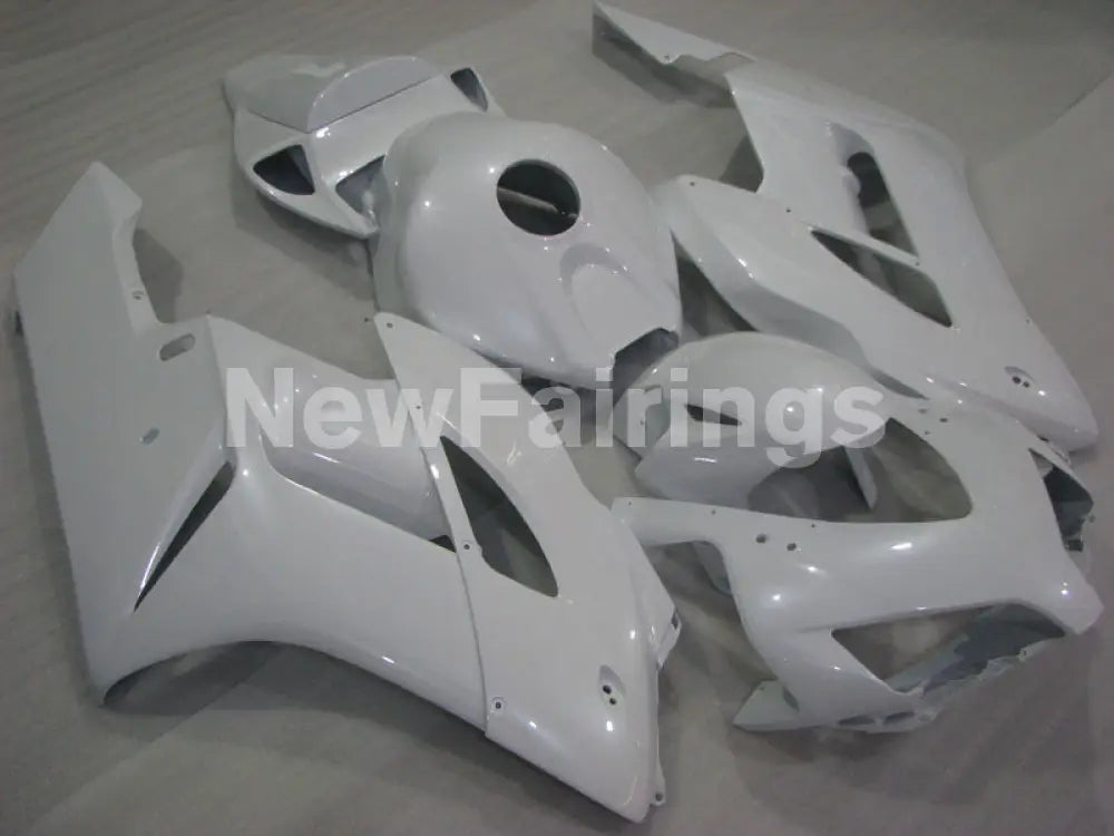 Pearl White No decals - CBR1000RR 04-05 Fairing Kit