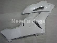 Laden Sie das Bild in den Galerie-Viewer, Pearl White No decals - CBR1000RR 04-05 Fairing Kit -