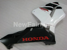 Laden Sie das Bild in den Galerie-Viewer, Red and White Black Factory Style - CBR600RR 03-04 Fairing