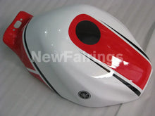 Laden Sie das Bild in den Galerie-Viewer, Red and White YAMALUBE - YZF600R Thundercat 96-07 Fairing Kit Vehicles &amp; Parts &gt; Vehicle Parts &amp; Accessories &gt; Motor