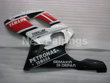 Laden Sie das Bild in den Galerie-Viewer, Red and White YAMALUBE - YZF600R Thundercat 96-07 Fairing Kit Vehicles &amp; Parts &gt; Vehicle Parts &amp; Accessories &gt; Motor