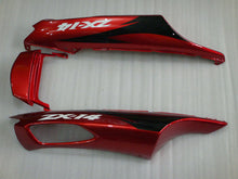 Laden Sie das Bild in den Galerie-Viewer, Red and Black Flame - NINJA ZX-14R 06-11 Fairing Kit