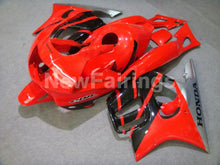 Laden Sie das Bild in den Galerie-Viewer, Red and Black Silver Factory Style - CBR600 F3 95-96 Fairing Kit