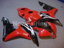 Laden Sie das Bild in den Galerie-Viewer, Red and Black White Factory Style - CBR600RR 07-08 Fairing Kit