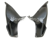 Laden Sie das Bild in den Galerie-Viewer, Red and Blue Castrol - CBR 954 RR 02-03 Fairing Kit