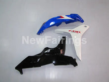 Laden Sie das Bild in den Galerie-Viewer, Red and Blue White Factory Style - CBR600RR 07-08 Fairing