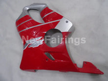 Laden Sie das Bild in den Galerie-Viewer, Red and Silver Factory Style - CBR600 F4 99-00 Fairing Kit -