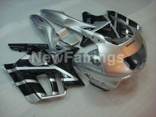 Laden Sie das Bild in den Galerie-Viewer, Silver and Black Factory Style - CBR600 F3 97-98 Fairing Kit