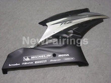 Laden Sie das Bild in den Galerie-Viewer, Silver and Black Matte Black Factory Style - YZF-R6 06-07 Fairing Kit Vehicles &amp; Parts &gt; Vehicle Parts &amp; Accessories &gt;