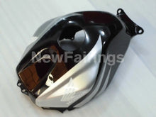 Laden Sie das Bild in den Galerie-Viewer, Silver and Black Repsol - CBR600RR 05-06 Fairing Kit -