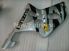 Bild in der Galerieansicht laden, Silver and Black Factory Style - GSX-R1000 00-02 Fairing Kit