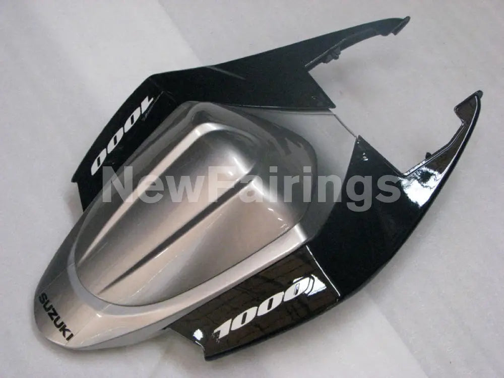 Silver and Black Factory Style - GSX-R1000 05-06 Fairing Kit