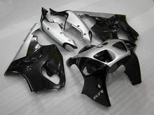 Laden Sie das Bild in den Galerie-Viewer, Silver and Black Factory Style - NINJA ZX-7R 96-03 Fairing