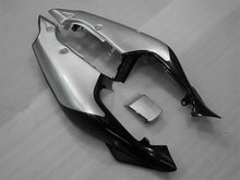 Laden Sie das Bild in den Galerie-Viewer, Silver and Black Factory Style - NINJA ZX-7R 96-03 Fairing