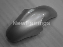 Laden Sie das Bild in den Galerie-Viewer, Silver and Black Factory Style - YZF-R6 98-02 Fairing Kit Vehicles &amp; Parts > Vehicle Parts &amp; Accessories > Motor