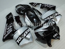 Laden Sie das Bild in den Galerie-Viewer, Silver and Black Repsol - CBR600RR 05-06 Fairing Kit