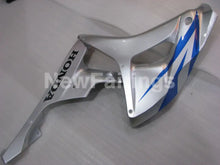 Laden Sie das Bild in den Galerie-Viewer, Silver and Blue Factory Style - CBR1000RR 06-07 Fairing Kit