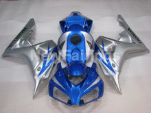 Laden Sie das Bild in den Galerie-Viewer, Silver and Blue Factory Style - CBR1000RR 06-07 Fairing Kit