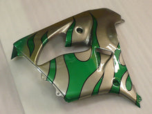 Laden Sie das Bild in den Galerie-Viewer, Silver and Green Flame - NINJA ZX-9R 00-01 Fairing Kit