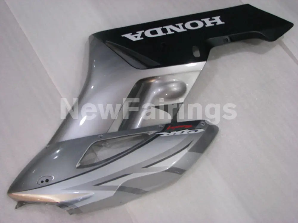 Silver Grey and Black Factory Style - CBR1000RR 04-05 Fairing Kit