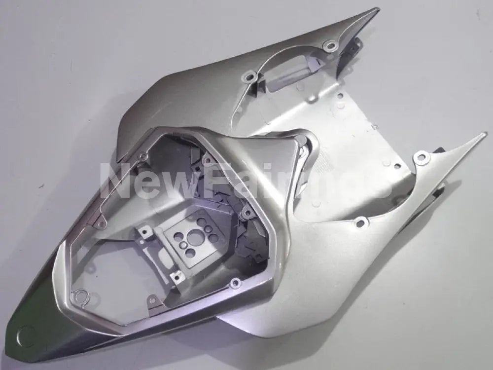 Silver and Matte Black No decals - YZF-R6 08-16 Fairing Kit Vehicles & Parts > Vehicle Parts & Accessories > Motor