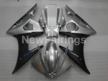 Laden Sie das Bild in den Galerie-Viewer, Silver and Matte Black Factory Style - YZF-R6 03-04 Fairing Kit Vehicles &amp; Parts > Vehicle Parts &amp; Accessories > Motor