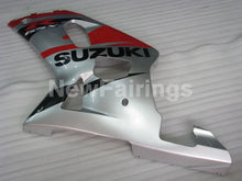 Bild in der Galerieansicht laden, Silver and Red Black Factory Style - GSX-R600 01-03 Fairing Kit