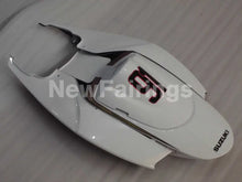 Laden Sie das Bild in den Galerie-Viewer, White and Black Blue Dark Dog - GSX-R600 06-07 Fairing Kit