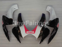 Laden Sie das Bild in den Galerie-Viewer, White and Black Blue Dark Dog - GSX-R600 06-07 Fairing Kit