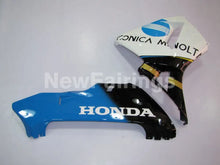 Laden Sie das Bild in den Galerie-Viewer, White and Black Blue Konica Minolta - CBR600RR 05-06 Fairing