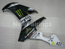 Laden Sie das Bild in den Galerie-Viewer, White and Black Monster - YZF-R1 04-06 Fairing Kit