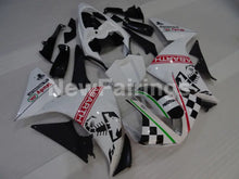 Laden Sie das Bild in den Galerie-Viewer, White Black Scorpion - YZF-R1 09-11 Fairing Kit - Vehicles