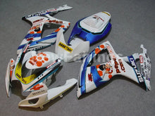 Laden Sie das Bild in den Galerie-Viewer, White and Blue Dark Dog - GSX-R600 06-07 Fairing Kit -