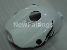 Laden Sie das Bild in den Galerie-Viewer, White and Red Flame - YZF-R1 04-06 Fairing Kit - Vehicles &amp;