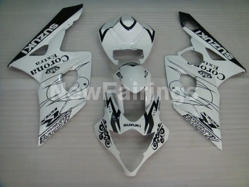 White and Black Corona - GSX-R1000 05-06 Fairing Kit