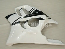Laden Sie das Bild in den Galerie-Viewer, White and Black Factory Style - CBR600 F3 97-98 Fairing Kit