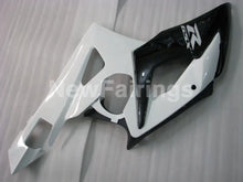 Bild in der Galerieansicht laden, White and Black Factory Style - GSX-R1000 05-06 Fairing Kit