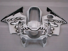 Laden Sie das Bild in den Galerie-Viewer, White and Black Flame - CBR600 F4 99-00 Fairing Kit