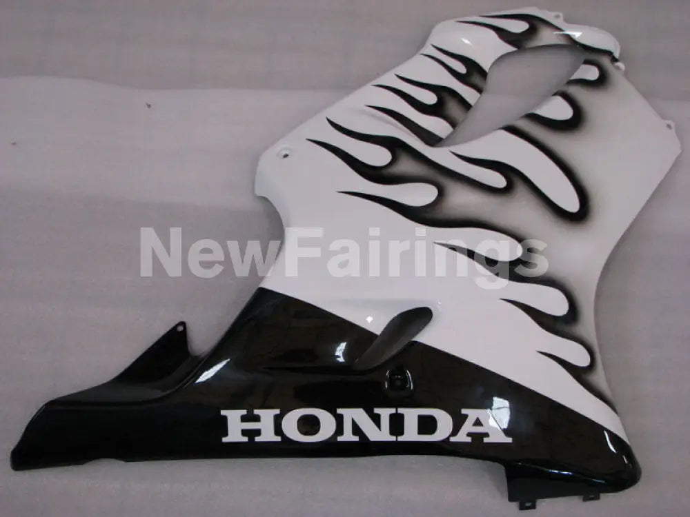 White and Black Flame - CBR600 F4 99-00 Fairing Kit