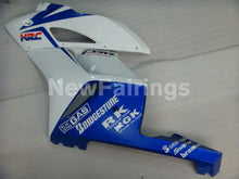Bild in der Galerieansicht laden, White and Blue Red HRC - CBR1000RR 04-05 Fairing Kit