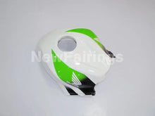 Laden Sie das Bild in den Galerie-Viewer, White and Green Black Factory Style - CBR600RR 07-08 Fairing Kit